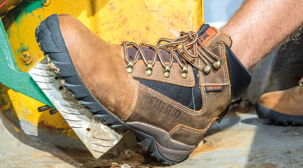 How to Ensure Your Safety Boots Are Compliant in the UK