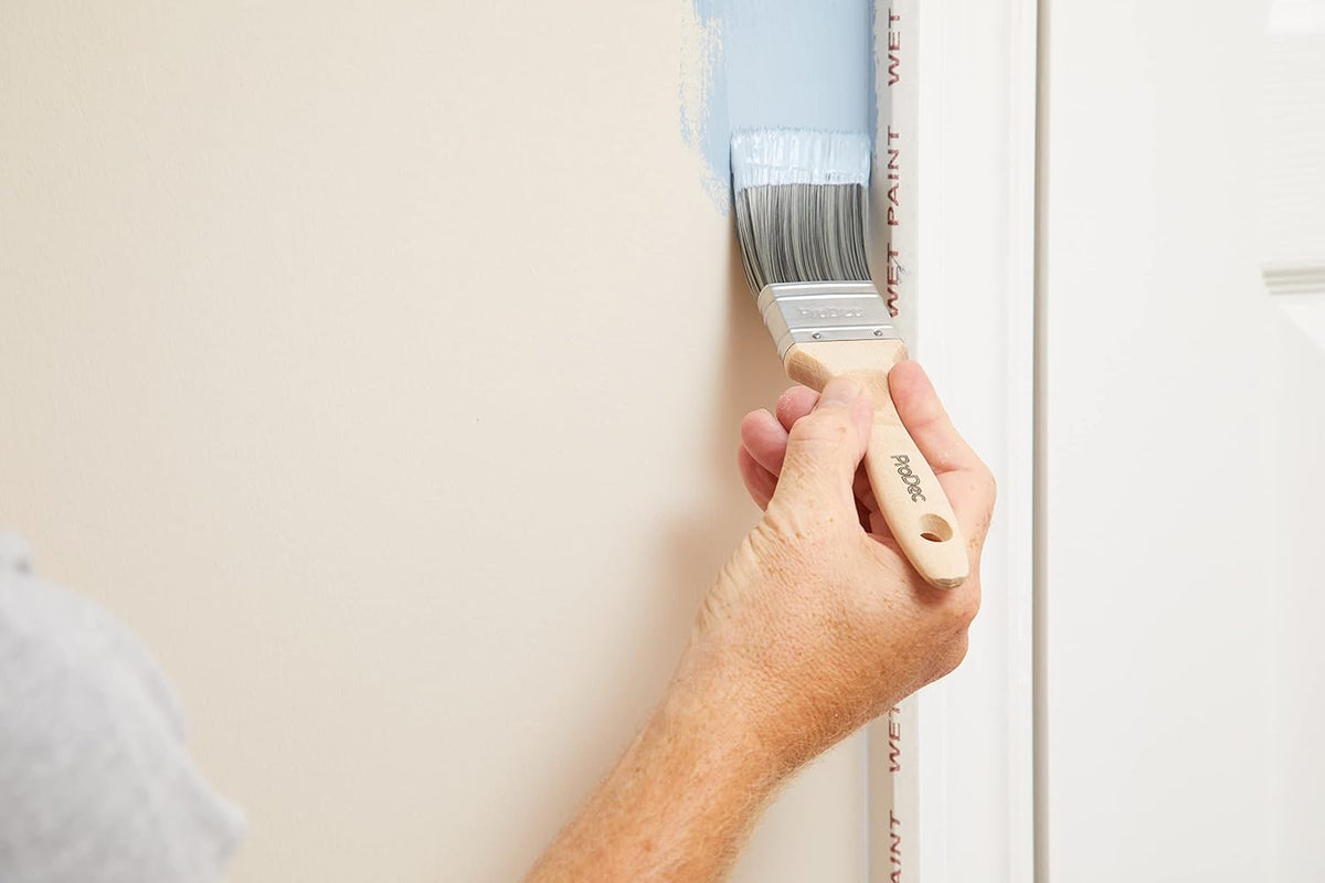 ProDec Decorator Synthetic Paint Brush for a Smooth Finish Painting with Emulsion, Gloss and Satin
