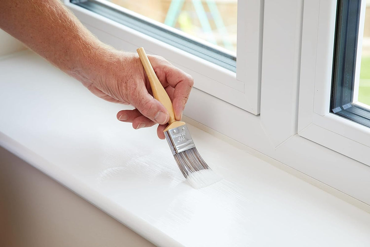 Fit For The Job 5 piece Diamond DIY Paint Brush Set For A Smooth Finish with Emulsion, Gloss and Satin