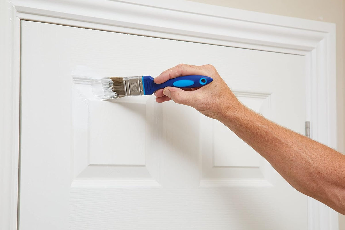 Fit For The Job No Bristle Loss 3 Piece DIY Paint Brush Set For A Smooth Finish with Emulsion