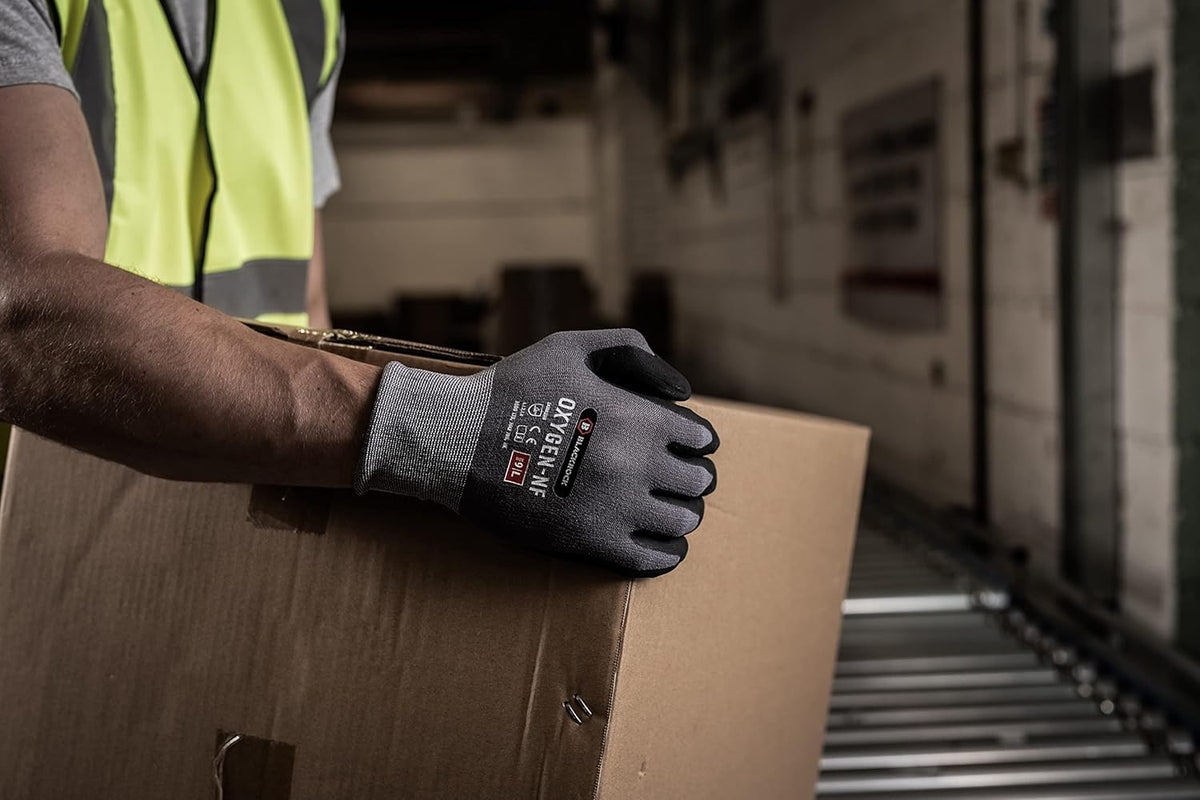 Blackrock Oxygen Safety Work Grip Gloves, Nitrile Engineering Gripper Gloves for Work, Optimal Oil Handling