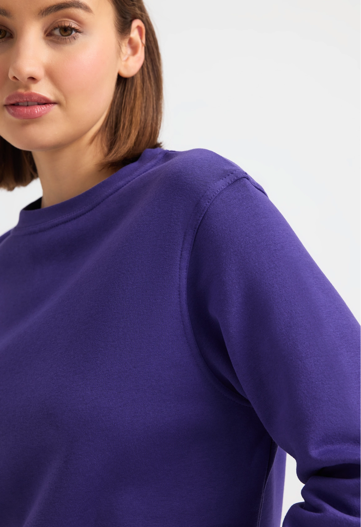 Uneek UC211 Ladies Deluxe Crew Neck Sweatshirt