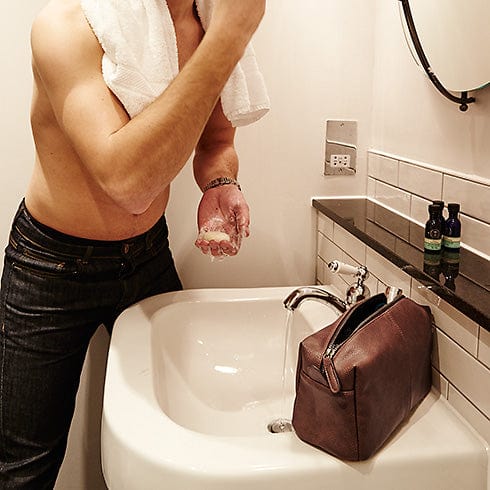 Quadra NuHide Washbag 